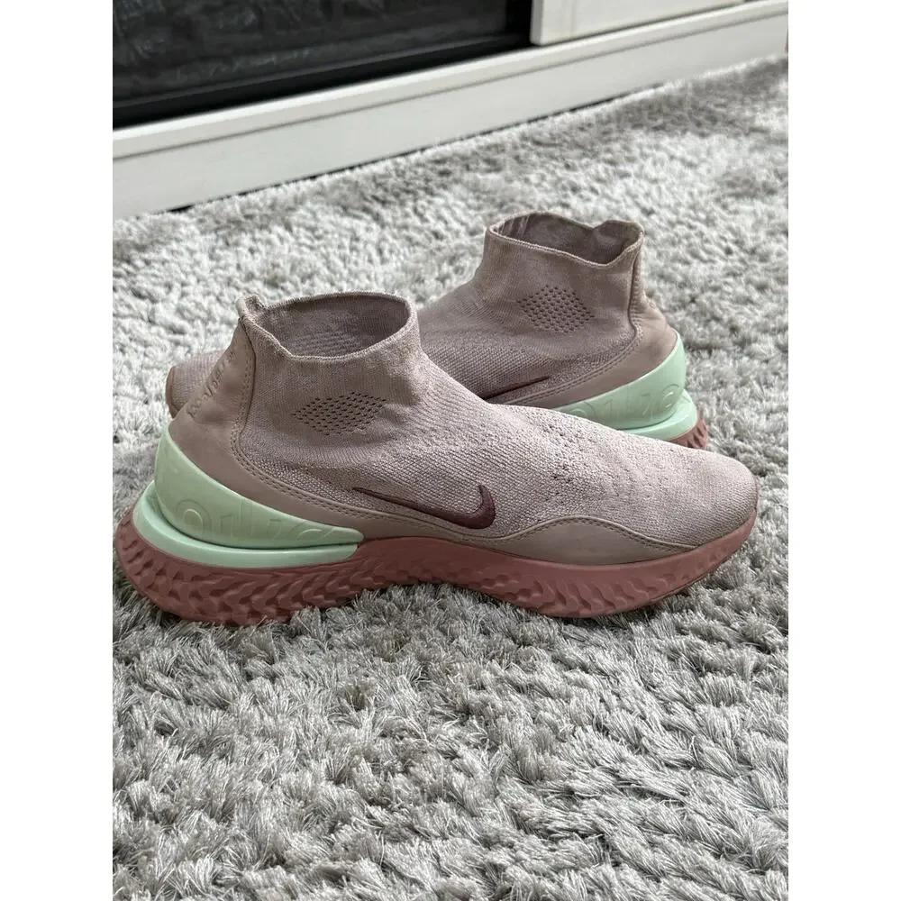 Nike Rise React Flyknit Smokey Mauve Womens Size 11 Running Shoes AV5553-226